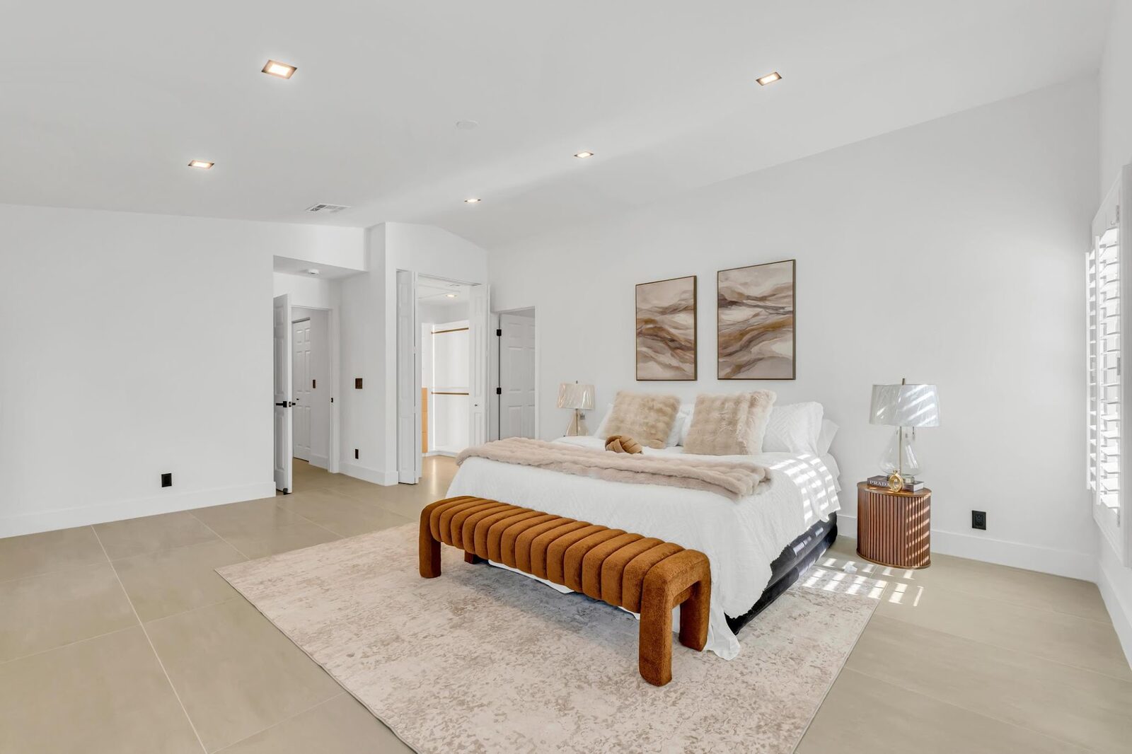 A furnished bedroom in a long-term rental managed by HAUS by WOW